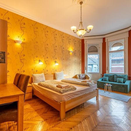 Suite Apartment Hidden Gem Next Synagogue - A Budapest Kültér fotó